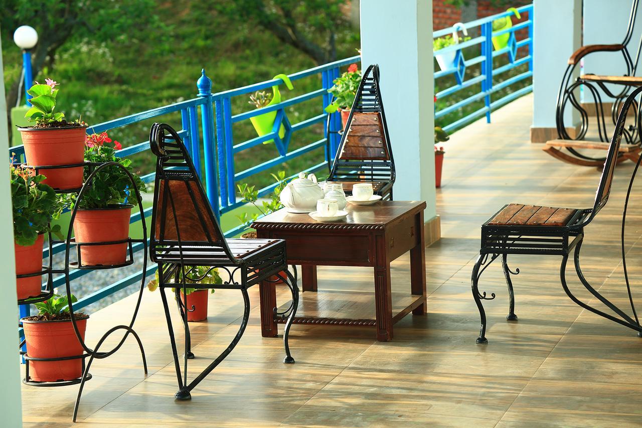 Chirping Orchard, Mukteshwar Bed & Breakfast Ngoại thất bức ảnh